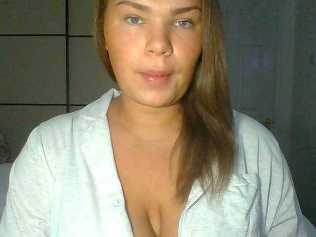 PrincessGem live cam on BongaCams