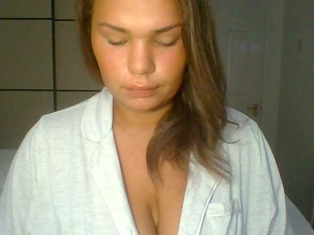 PrincessGem live cam on BongaCams