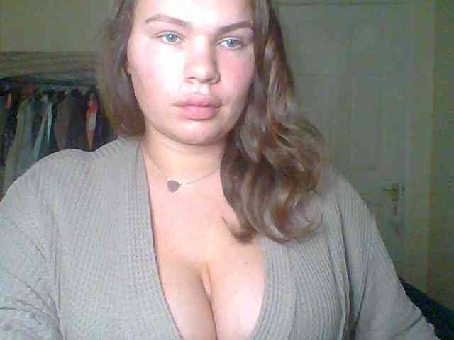 PrincessGem bongacams