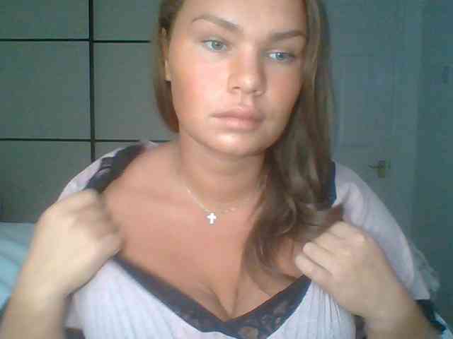 PrincessGem Live Webcam on BongaCams