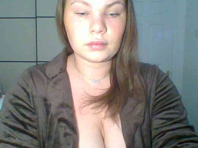Modella: GEMMARMALADE