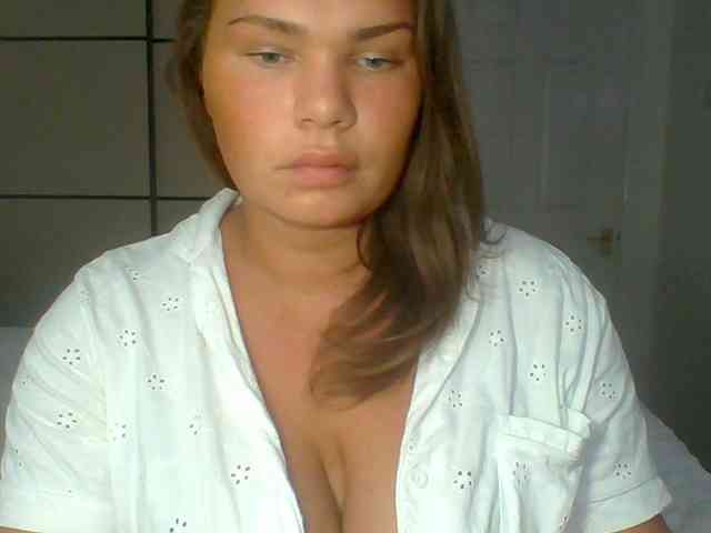 PrincessGem Live Webcam on BongaCams