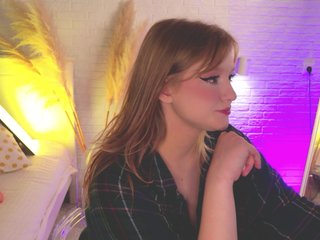 CrazyWine Porn Show