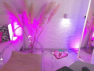CrazyWine Porn Show