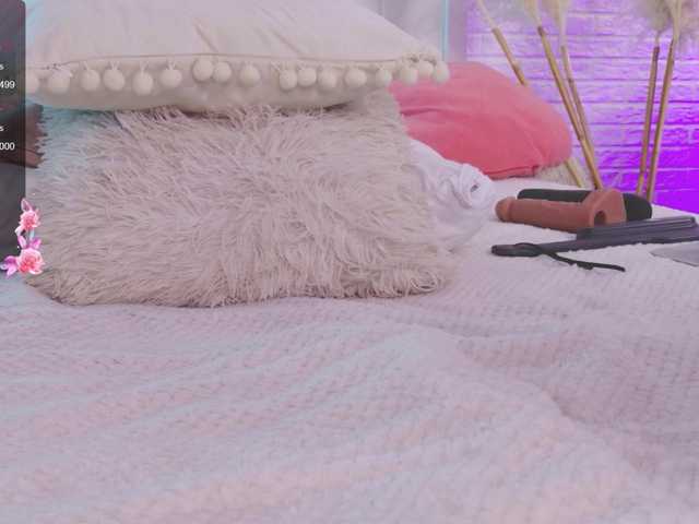 CrazyWine live cam on BongaCams