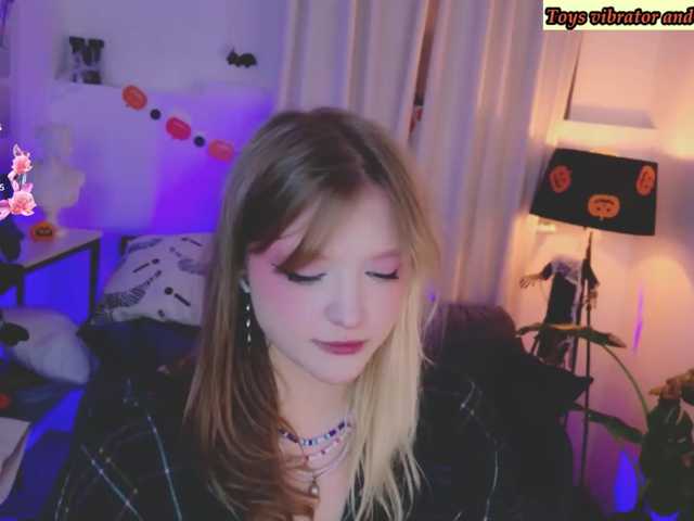 CrazyWine live cam on BongaCams
