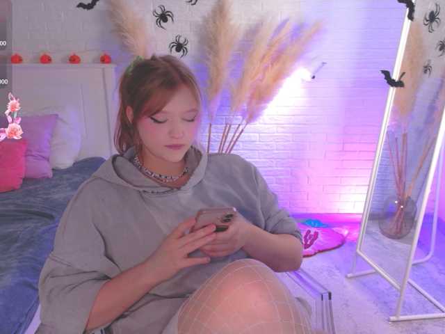 CrazyWine live cam on BongaCams