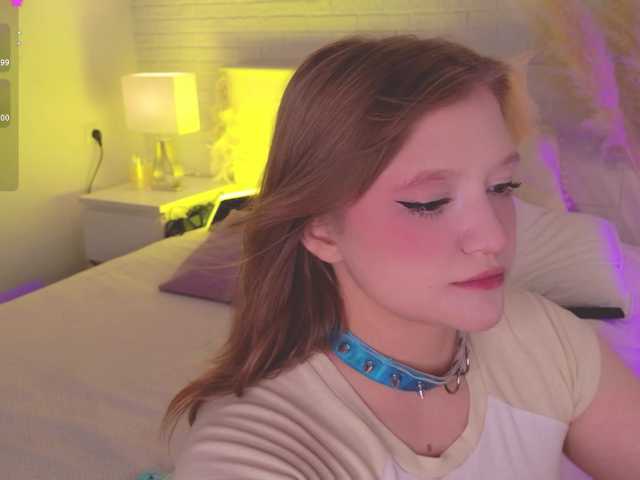 CrazyWine live cam on BongaCams