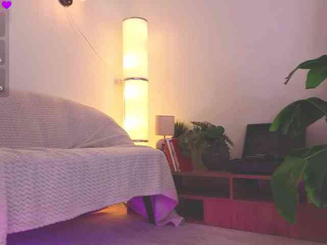 CrazyWine Sex Cam Show
