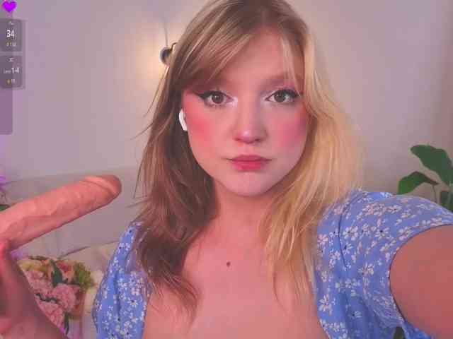 CrazyWine Sex Cam Show