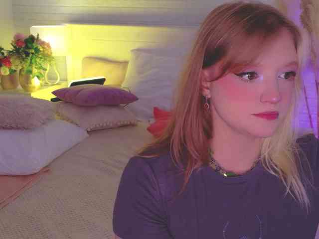 CrazyWine Sex Cam Show
