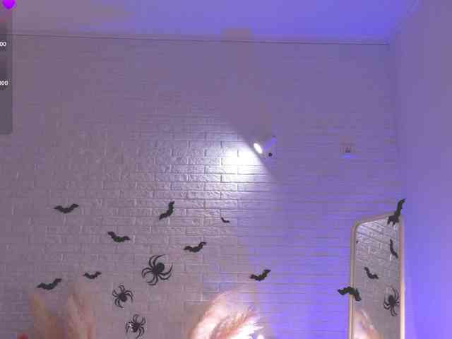 CrazyWine's webcam live show
