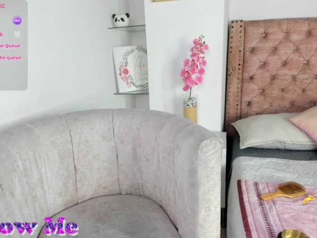 LauraHotties live cam on BongaCams