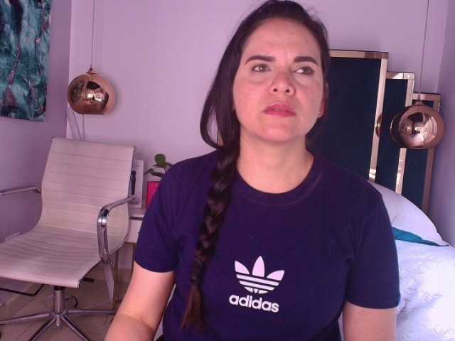 LauraHotties