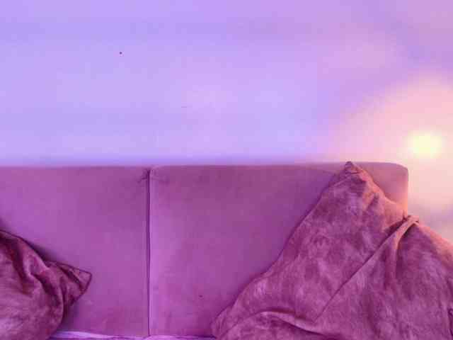 LauraHotties webcam