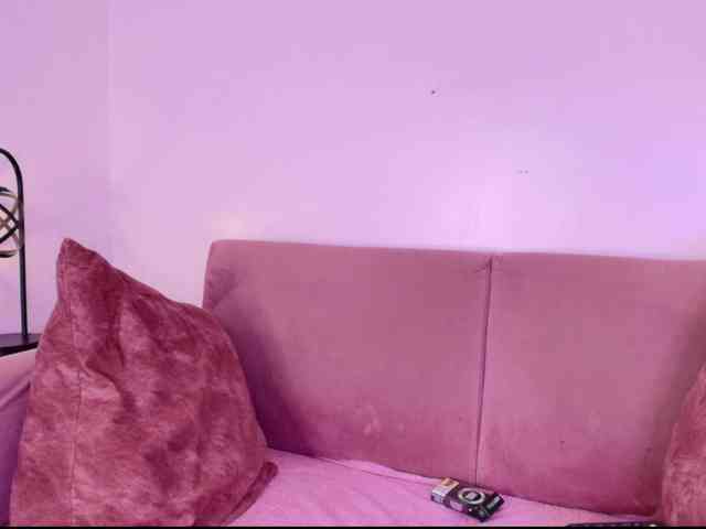 LauraHotties webcam