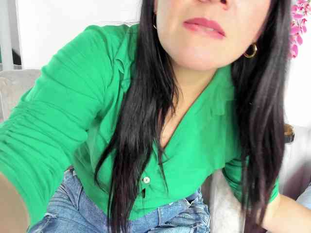 LauraHotties LauraHotties