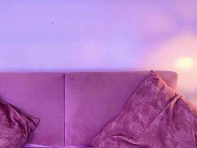 LauraHotties webcam