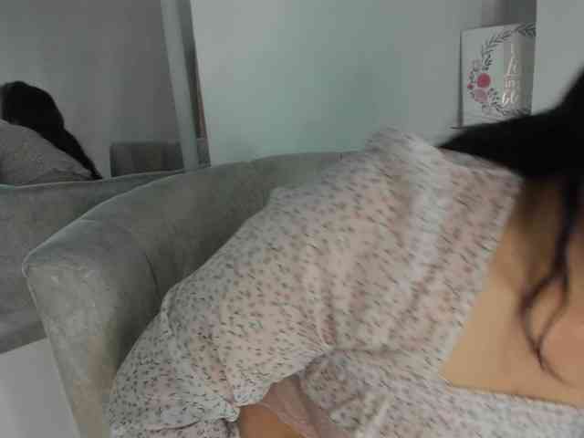 LauraHotties webcam