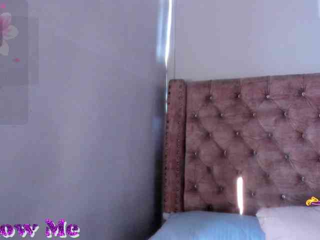 LauraHotties webcam