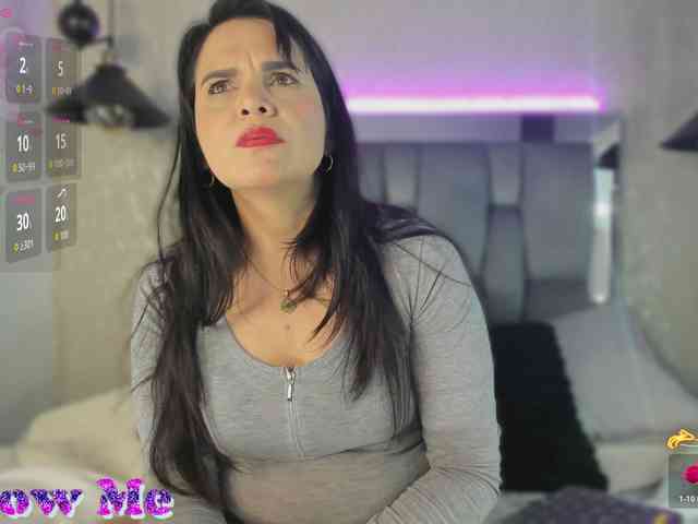 LauraHotties webcam