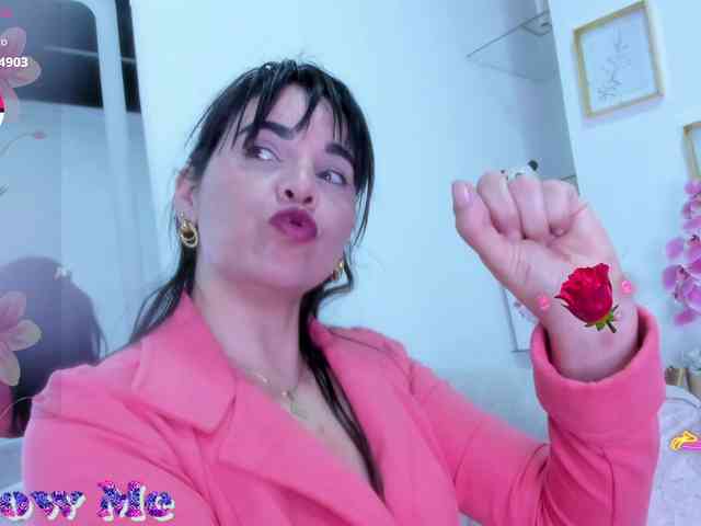 LauraHotties webcam