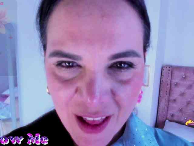 LauraHotties webcam