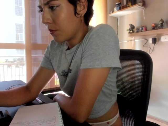 Nami-C live cam on BongaCams