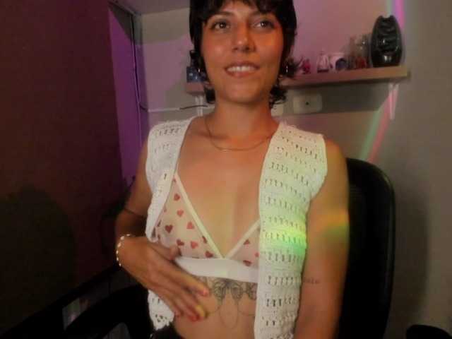 Nami-C live cam preview