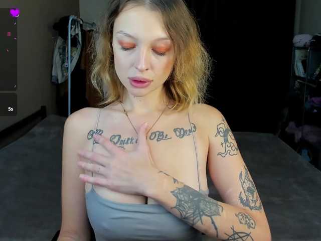 MistikDoll live cam on BongaCams