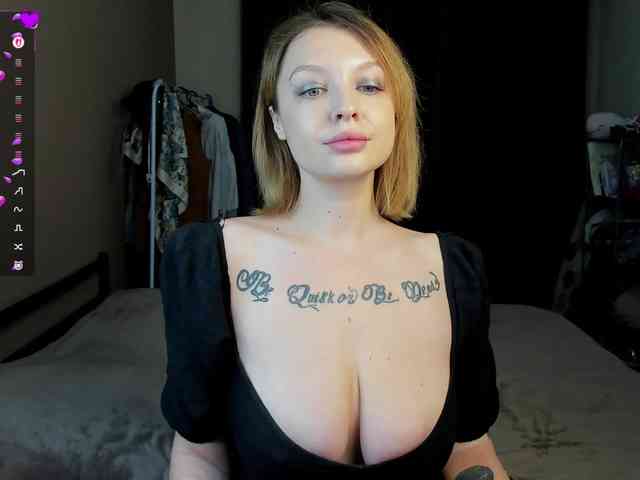 MistikDoll webcam