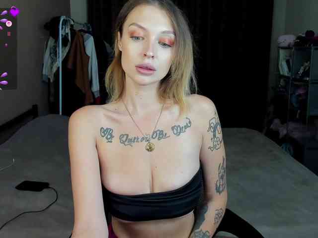 MistikDoll webcam