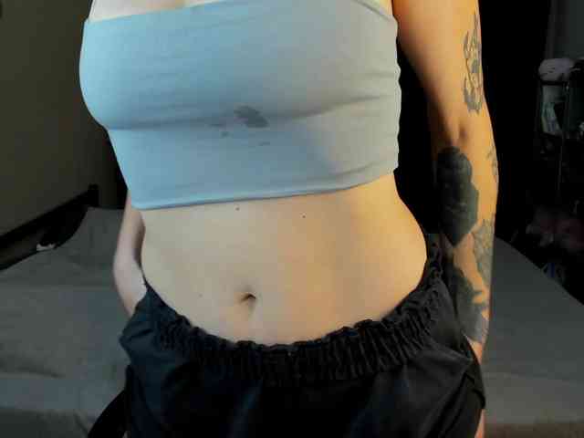 MistikDoll webcam