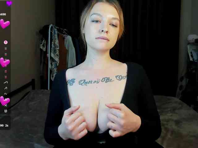 MistikDoll webcam