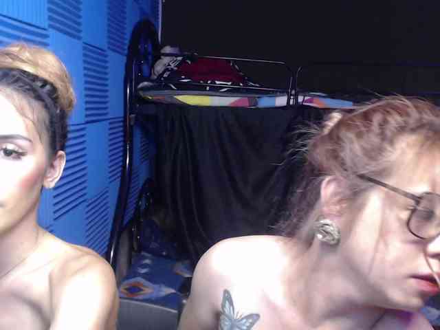 DiversedSluttyBi... Live Webcam on BongaCams