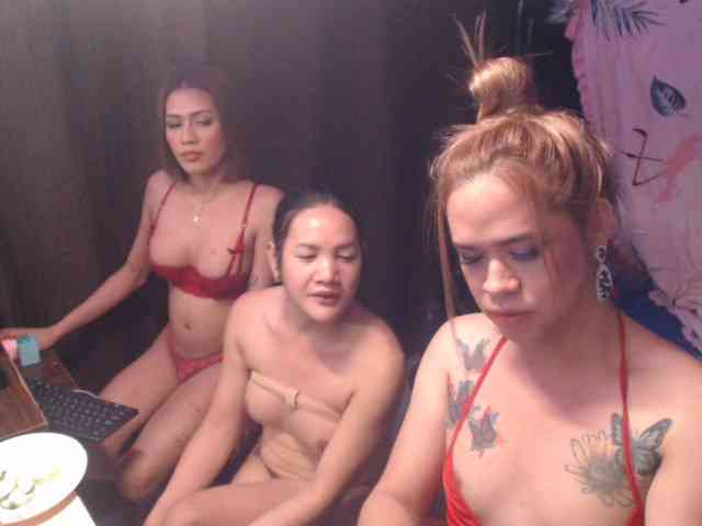 DiversedSluttyBitches Sex Cam Show