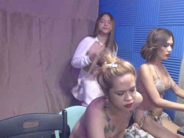 DiversedSluttyBitches Sex Cam Show