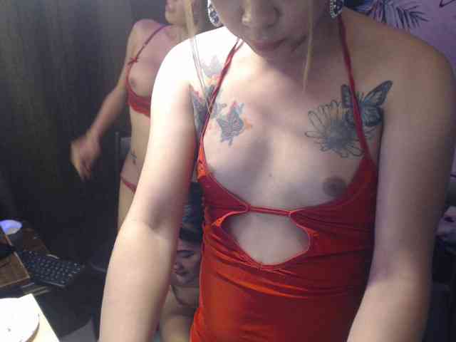 DiversedSluttyBitches Sex Cam Show