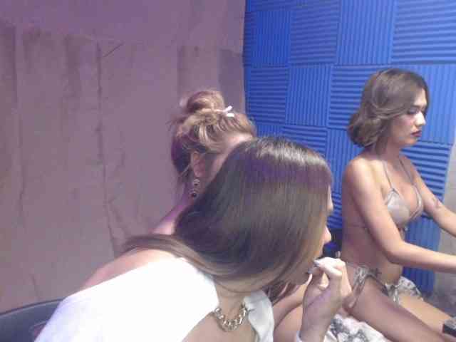 DiversedSluttyBitches Sex Cam Show