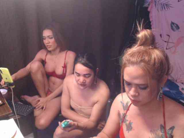 DiversedSluttyBitches Sex Cam Show