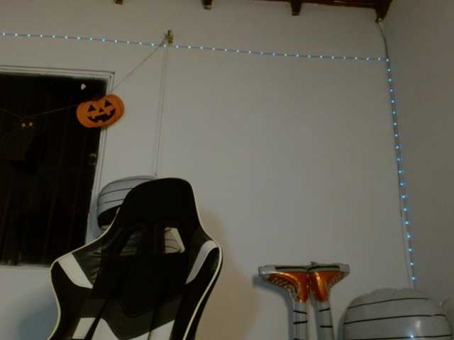 Manuela420sexy live cam on BongaCams