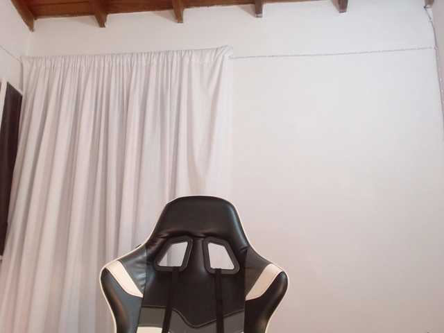 Manuela420sexy live webcam show