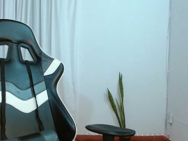 Manuela420sexy live cam on BongaCams