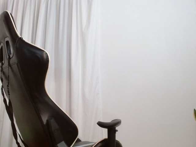 Manuela420sexy live cam on BongaCams