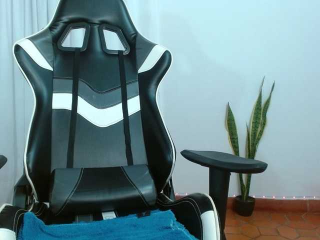 Manuela420sexy live cam on BongaCams
