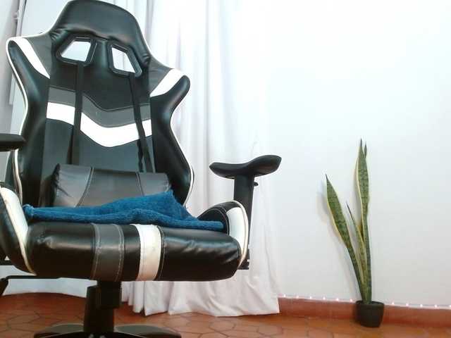Manuela420sexy live cam on BongaCams