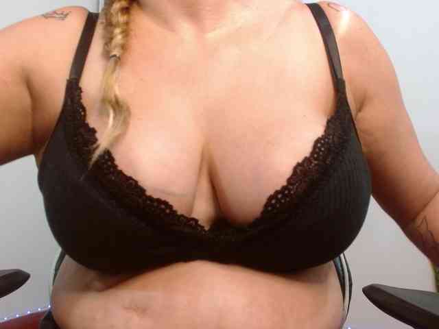 Manuela420sexy - Girl 