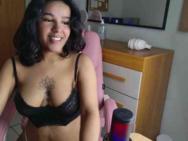 Modelo: ninapego
