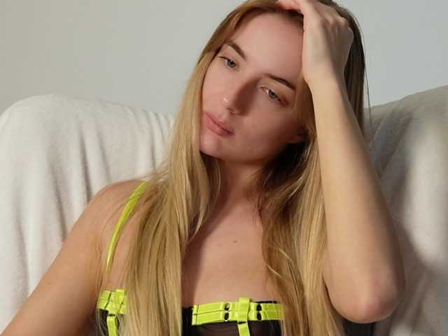 BarbieSize live cam on BongaCams