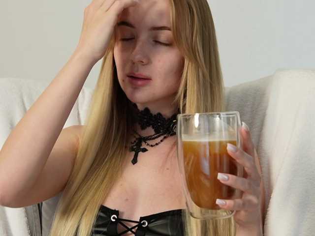 BarbieSize live cam on BongaCams